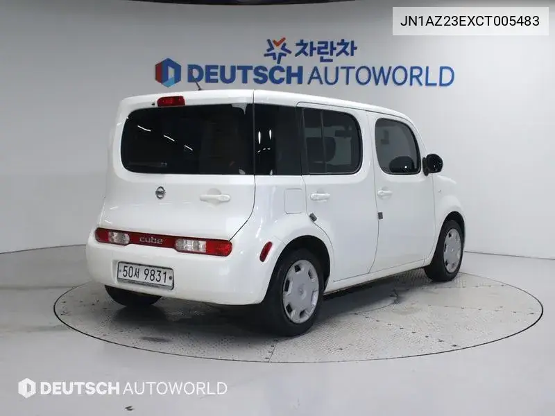 Cube 1.8 S Z12 VIN: JN1AZ23EXCT005483 Lot: 40023619