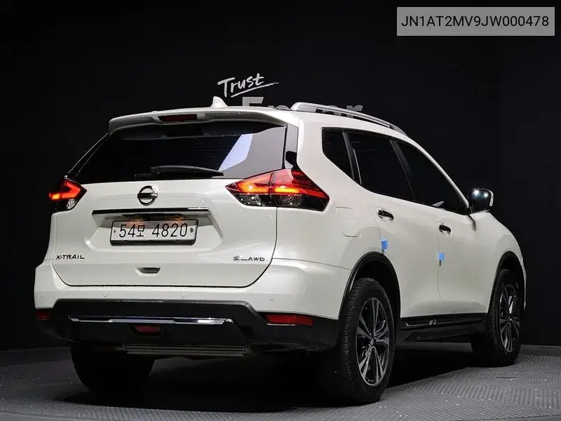 Extrail 2.5 4Wd VIN: JN1AT2MV9JW000478 Lot: 39878514