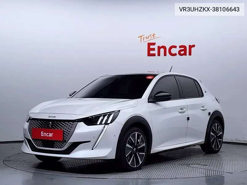 E-208 2Nd Generation Gt Line VIN: VR3UHZKX-38106643 Lot: 38106643