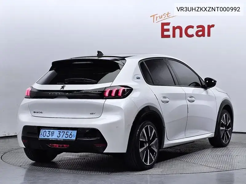 E-208 2Nd Generation Gt VIN: VR3UHZKXZNT000992 Lot: 39514527