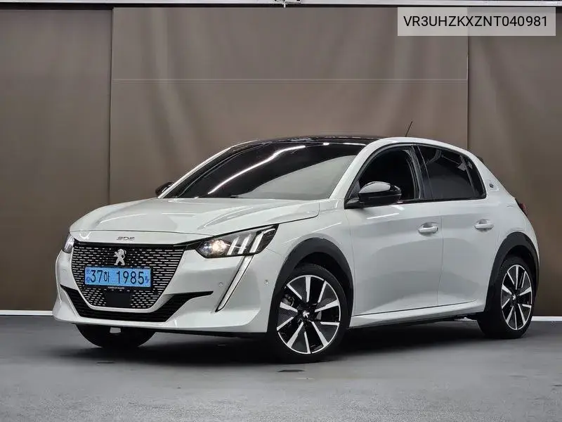 E-208 2Nd Generation Gt Line VIN: VR3UHZKXZNT040981 Lot: 39925357