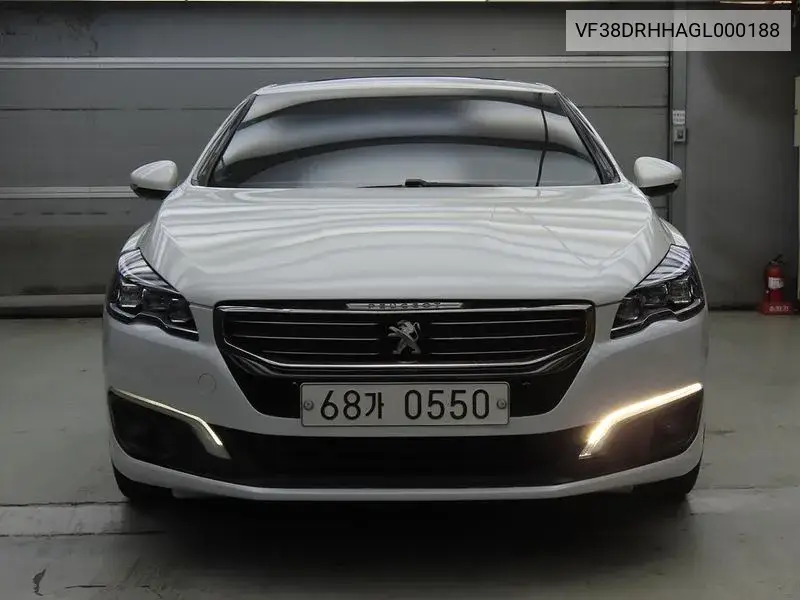 508 2.0 Allure 1St Generation VIN: VF38DRHHAGL000188 Lot: 40108235