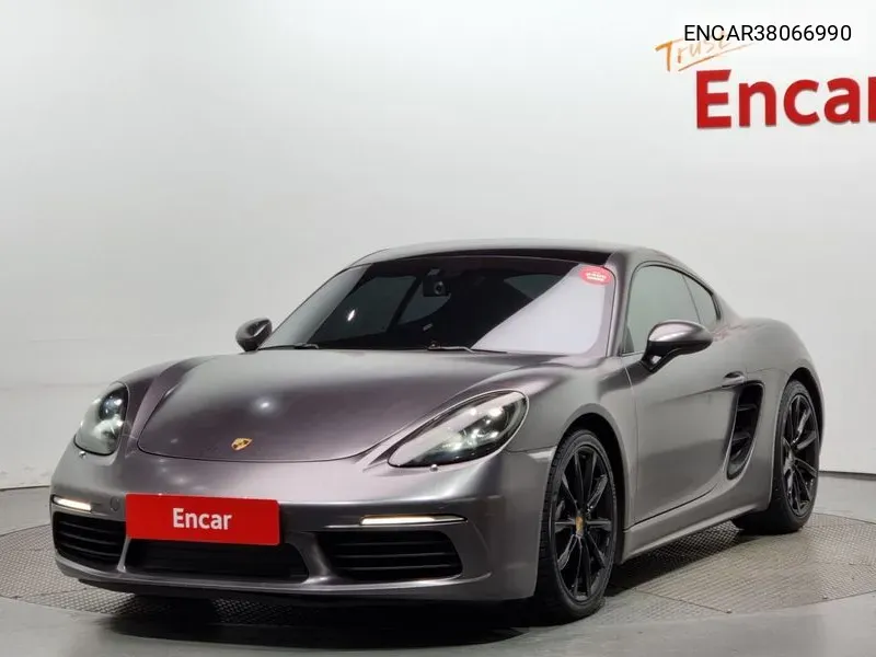 Porsche 718 Cayman 2.0 VIN: ENCAR38066990 Lot: 38066990
