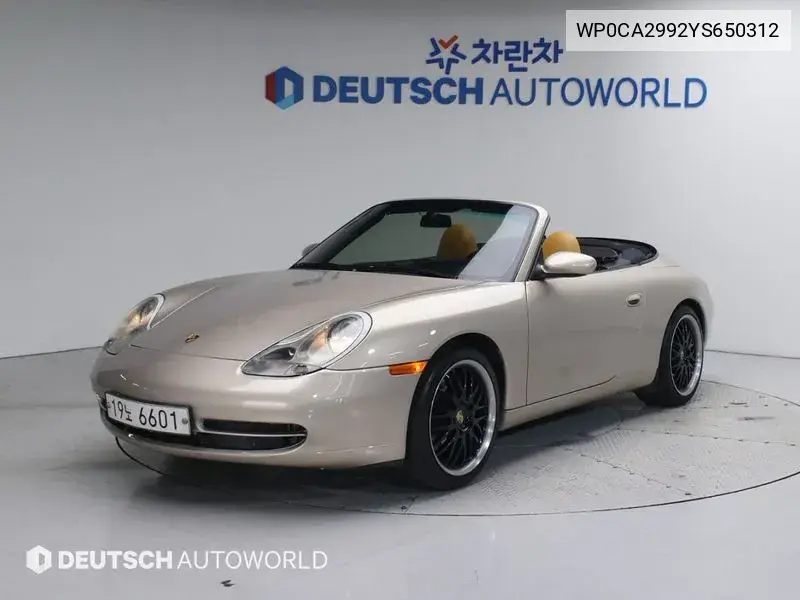 911 Carrera 4 Cabriolet 996 VIN: WP0CA2992YS650312 Lot: 39727266