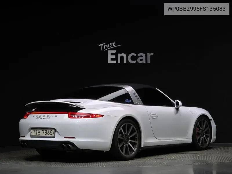 Porsche 911 Targa 4S 991 VIN: WP0BB2995FS135083 Lot: 38038026