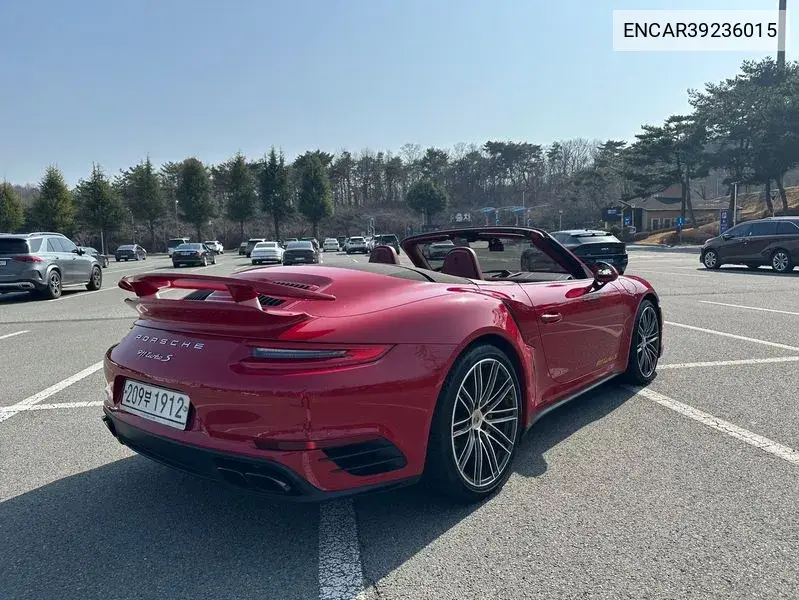 911 Turbo S Cabriolet 991 VIN: ENCAR39236015 Lot: 39236015