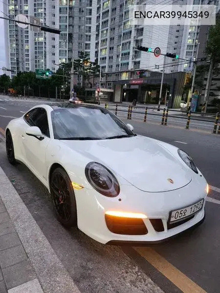 911 Carrera 4 Gts 991 VIN: ENCAR39945349 Lot: 39945349