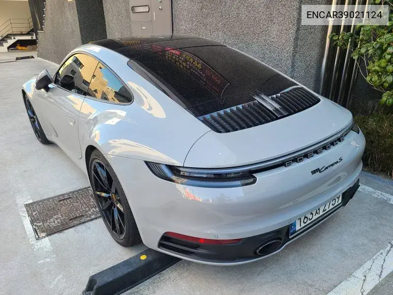 911 (992) Carrera VIN: ENCAR39021124 Lot: 39021124