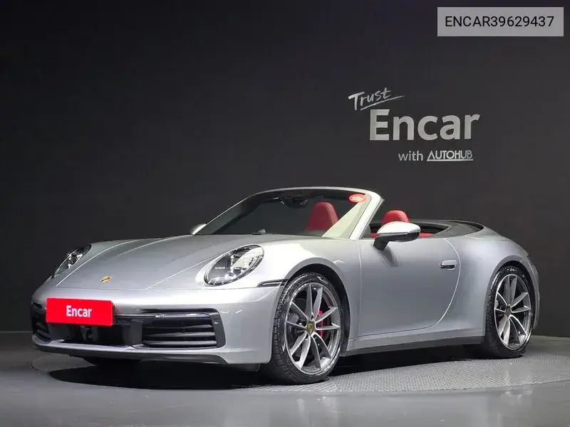 911 (992) Carrera 4S Cabriolet VIN: ENCAR39629437 Lot: 39629437