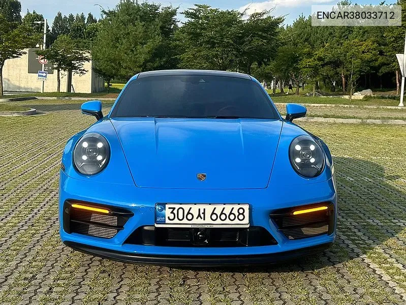 Porsche 911 (992) Carrera 4 Gts VIN: ENCAR38033712 Lot: 38033712