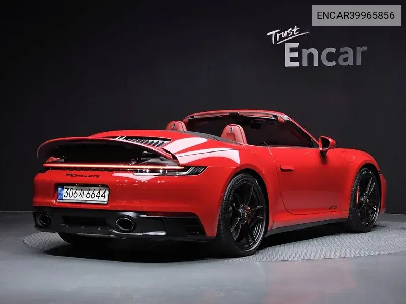911 (992) Carrera Gts Cabriolet VIN: ENCAR39965856 Lot: 39965856