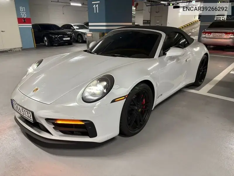 911 (992) Carrera Gts Cabriolet VIN: ENCAR39266292 Lot: 39266292