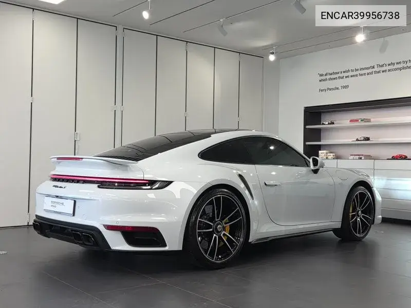 911 (992) Turbo S VIN: ENCAR39956738 Lot: 39956738
