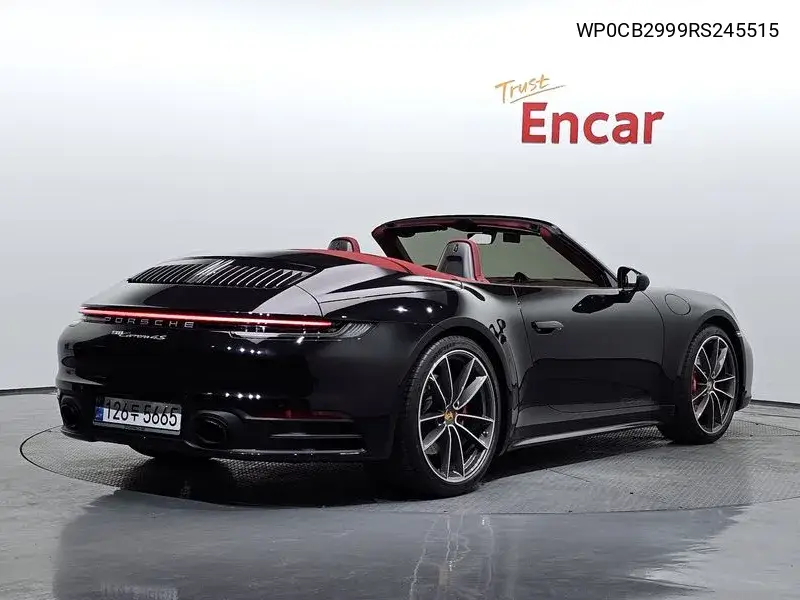 911 (992) Carrera 4S Cabriolet VIN: WP0CB2999RS245515 Lot: 39613840