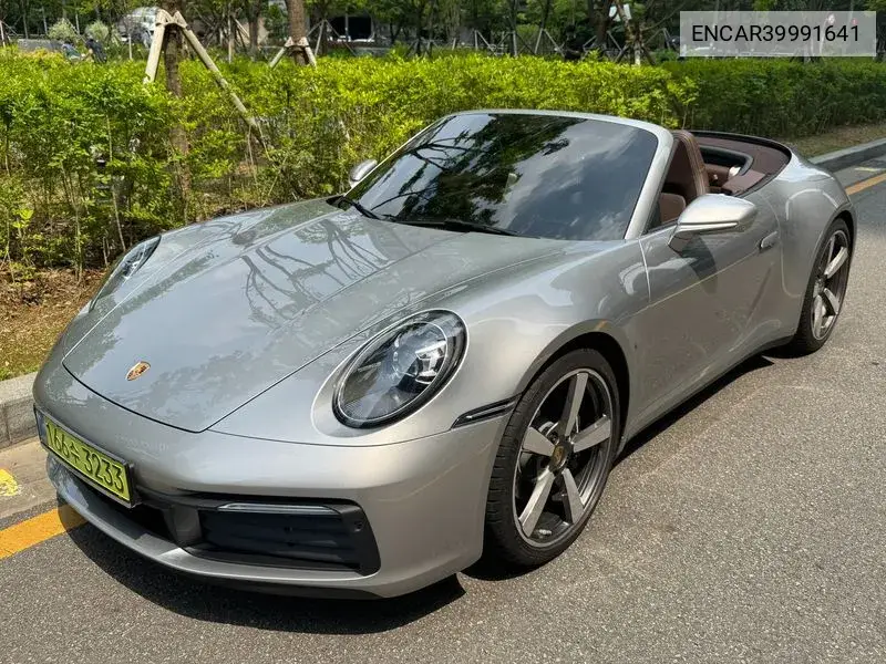 911 (992) Carrera Cabriolet VIN: ENCAR39991641 Lot: 39991641