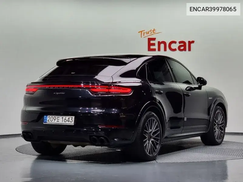 Cayenne (Po536) 3.0 E-Hybrid Coupe VIN: ENCAR39978065 Lot: 39978065
