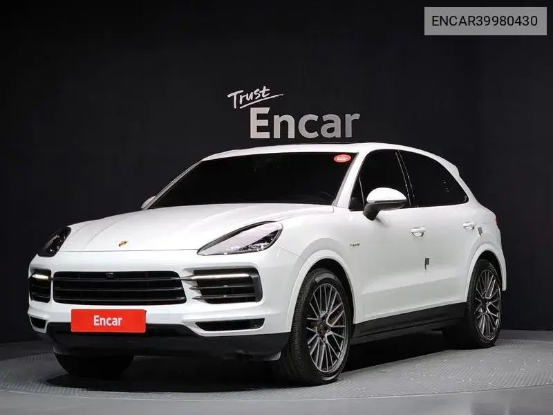 Cayenne (Po536) 3.0 E-Hybrid VIN: ENCAR39980430 Lot: 39980430