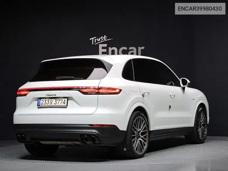 Cayenne (Po536) 3.0 E-Hybrid VIN: ENCAR39980430 Lot: 39980430