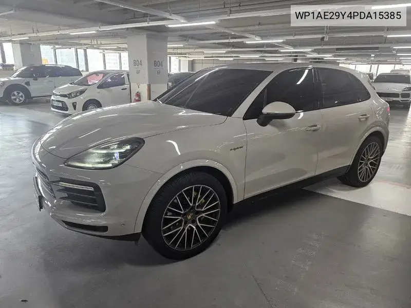 Cayenne (Po536) 3.0 E-Hybrid Platinum Edition VIN: WP1AE29Y4PDA15385 Lot: 39557456