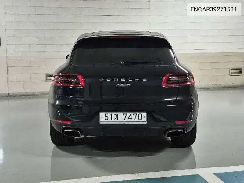 Macan 2.0 95B VIN: ENCAR39271531 Lot: 39271531