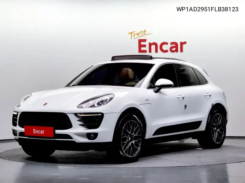 Macan 3.0 S Diesel 95B VIN: WP1AD2951FLB38123 Lot: 39621313