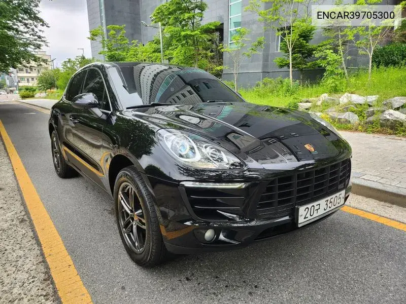 Macan 3.0 S Diesel 95B VIN: ENCAR39705300 Lot: 39705300
