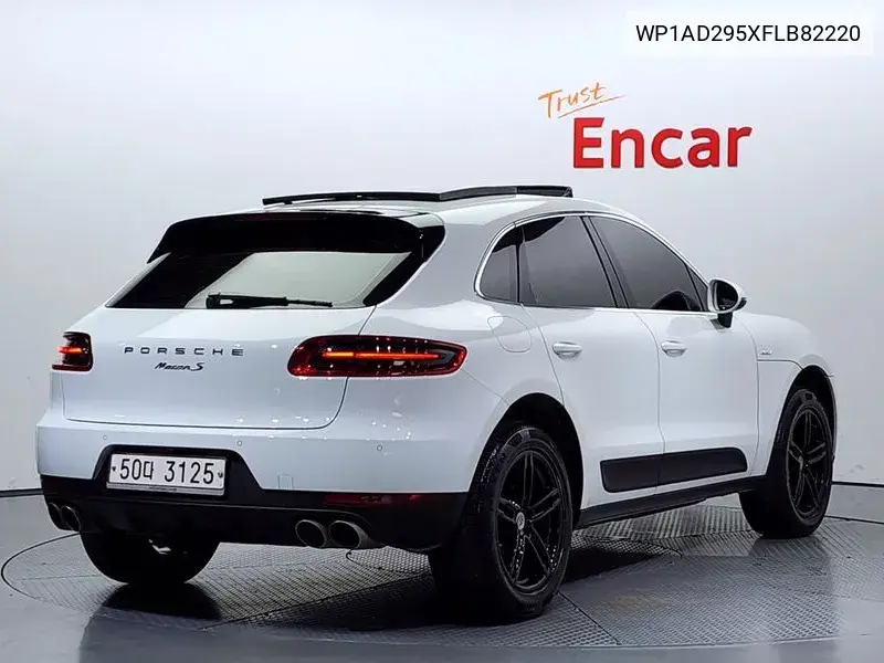 Macan 3.0 S Diesel 95B VIN: WP1AD295XFLB82220 Lot: 40086845