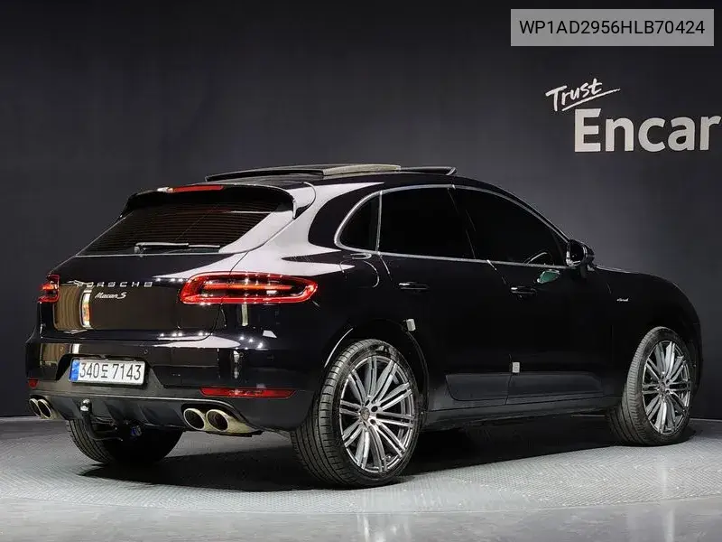 Macan 3.0 S Diesel 95B VIN: WP1AD2956HLB70424 Lot: 39516042