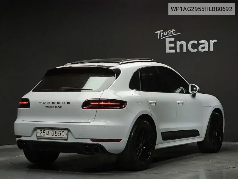 Macan 3.0 Gts 95B VIN: WP1AG2955HLB80692 Lot: 39536616