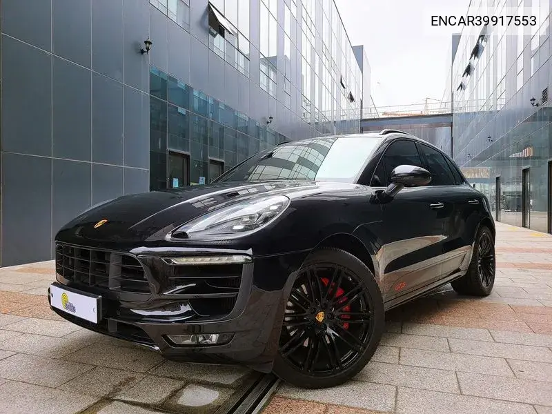 Macan 3.0 Gts 95B VIN: ENCAR39917553 Lot: 39917553