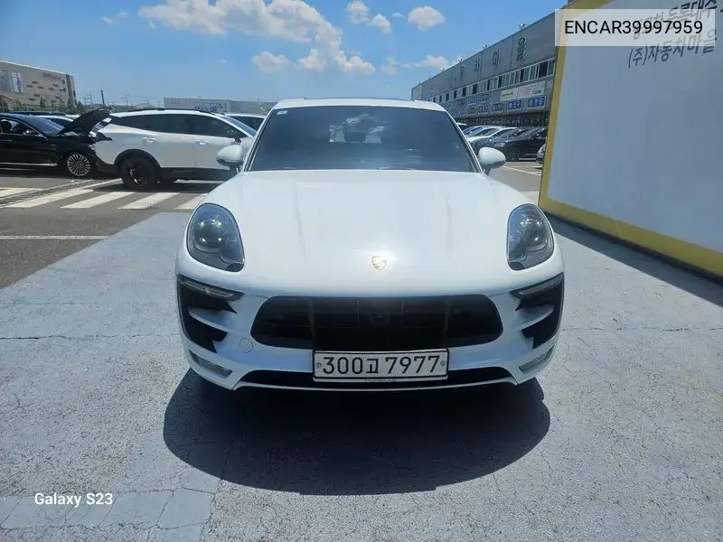 Macan 3.0 Gts 95B VIN: ENCAR39997959 Lot: 39997959
