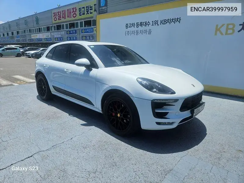 Macan 3.0 Gts 95B VIN: ENCAR39997959 Lot: 39997959