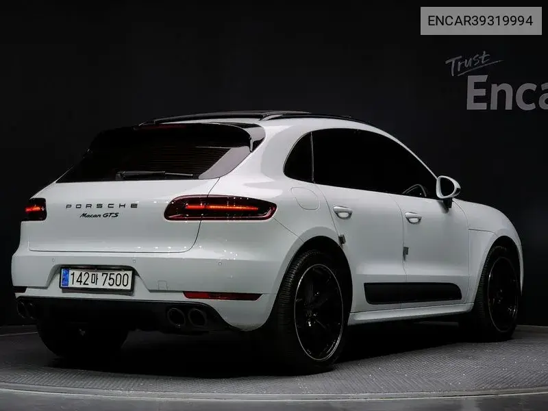 Macan 3.0 Gts 95B VIN: ENCAR39319994 Lot: 39319994