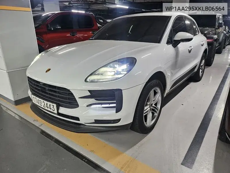 Macan 2.0 95B VIN: WP1AA295XKLB06564 Lot: 39322917