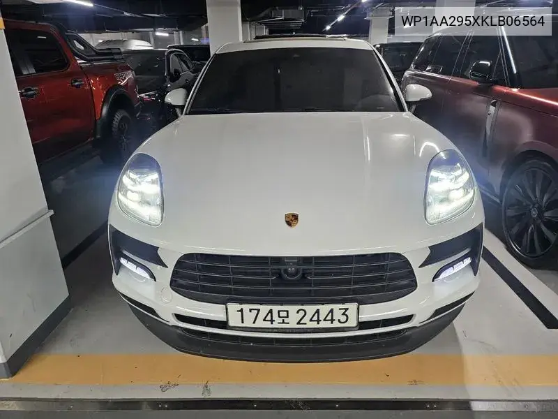 Macan 2.0 95B VIN: WP1AA295XKLB06564 Lot: 39322917