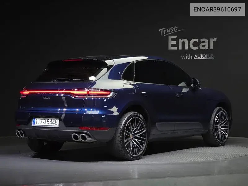 Macan 2.0 95B VIN: ENCAR39610697 Lot: 39610697