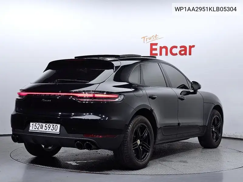 Macan 2.0 95B VIN: WP1AA2951KLB05304 Lot: 39957176