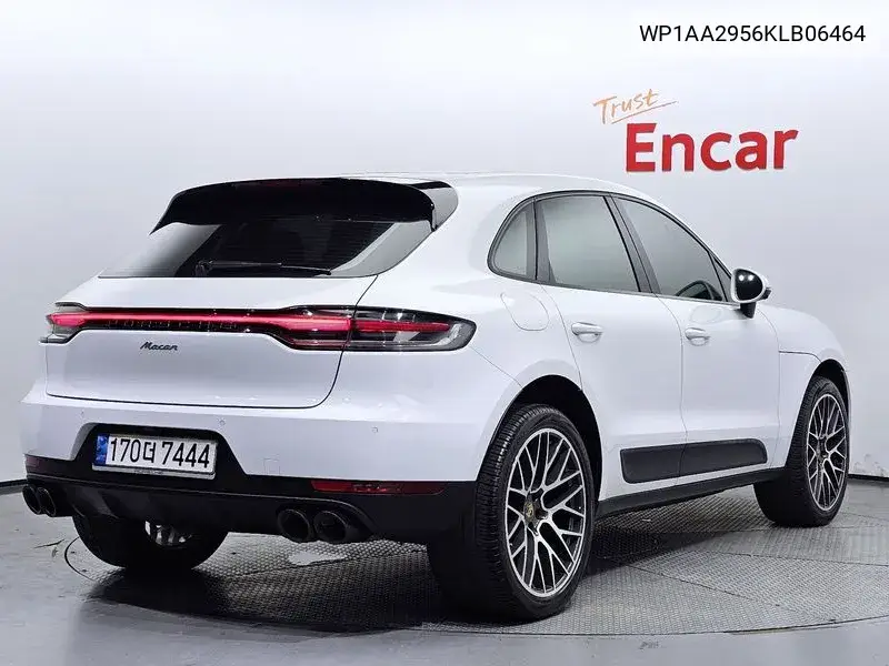 Macan 2.0 95B VIN: WP1AA2956KLB06464 Lot: 39972812