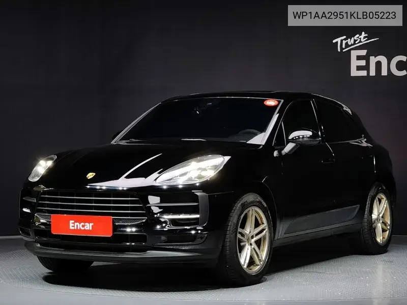 Macan 2.0 95B VIN: WP1AA2951KLB05223 Lot: 39994686