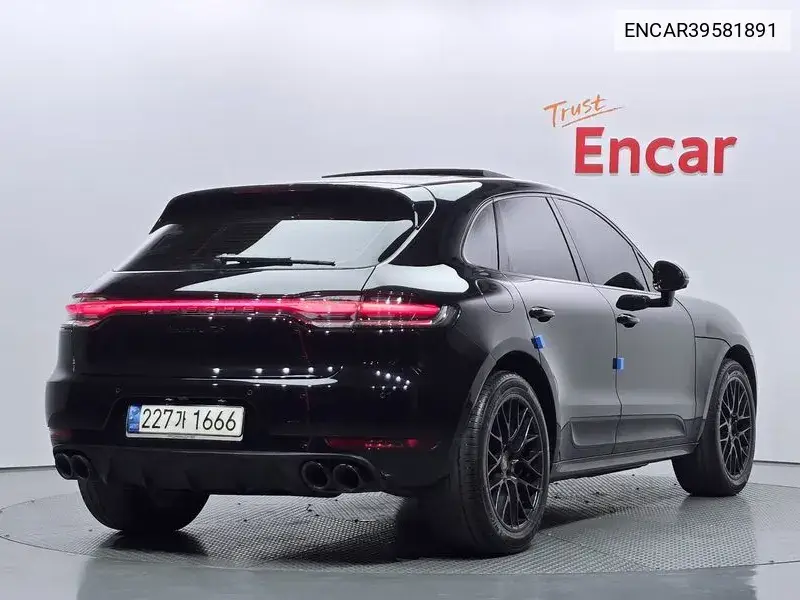 Macan 2.9 Gts 95B VIN: ENCAR39581891 Lot: 39581891
