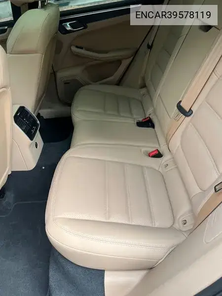 Macan 3.0 Gts 95B VIN: ENCAR39578119 Lot: 39578119