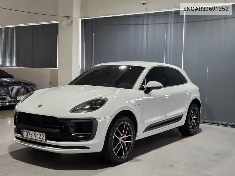 Macan 2.9 S VIN: ENCAR39691352 Lot: 39691352