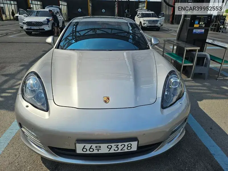 Panamera 4.8 4S 970 VIN: ENCAR39952553 Lot: 39952553