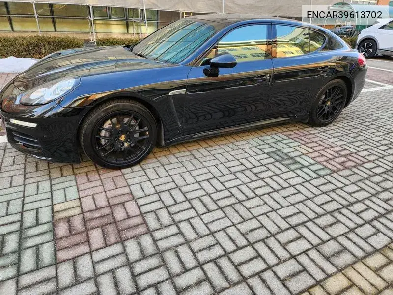 Panamera 3.0 Diesel 970 VIN: ENCAR39613702 Lot: 39613702
