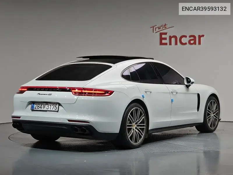 Panamera (971) 2.9 4S VIN: ENCAR39593132 Lot: 39593132