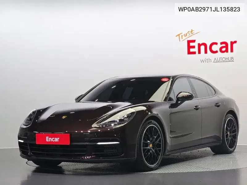 Panamera (971) 2.9 4S VIN: WP0AB2971JL135823 Lot: 39909342