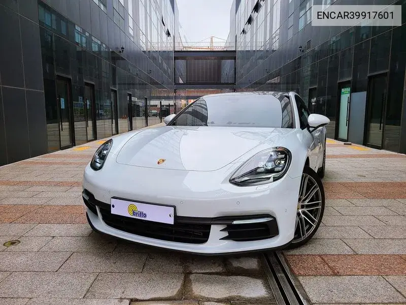 Panamera (971) 3.0 Awd VIN: ENCAR39917601 Lot: 39917601