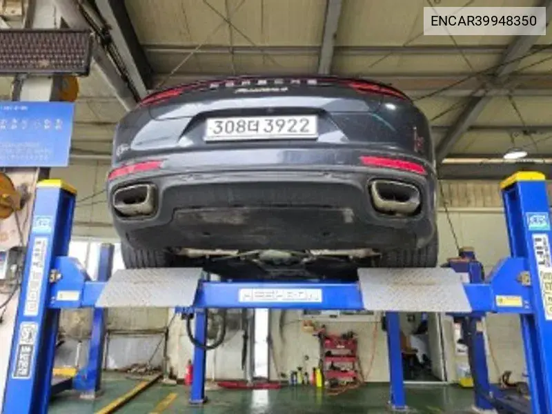 Panamera (971) 2.9 4S E-Hybrid VIN: ENCAR39948350 Lot: 39948350