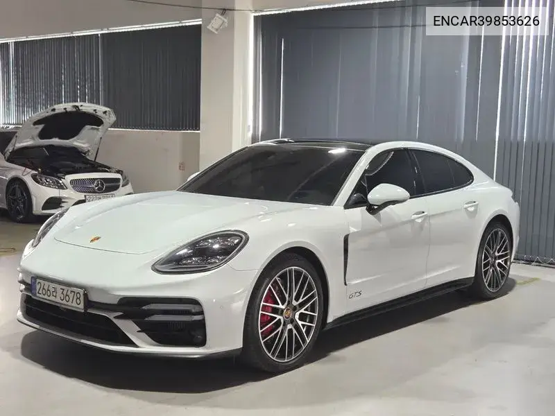 Panamera (971) 4.0 Gts VIN: ENCAR39853626 Lot: 39853626