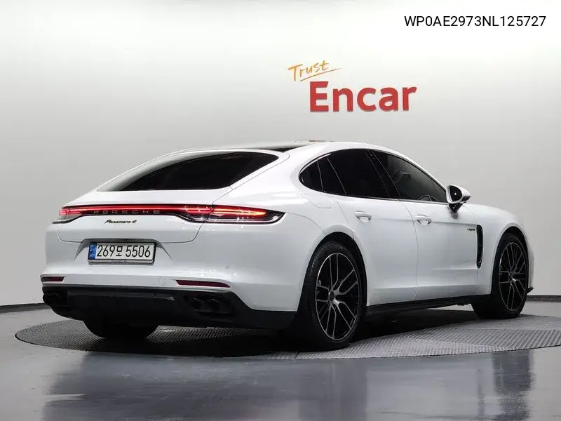 Panamera (971) 2.9 Awd E-Hybrid Platinum Edition VIN: WP0AE2973NL125727 Lot: 39922096